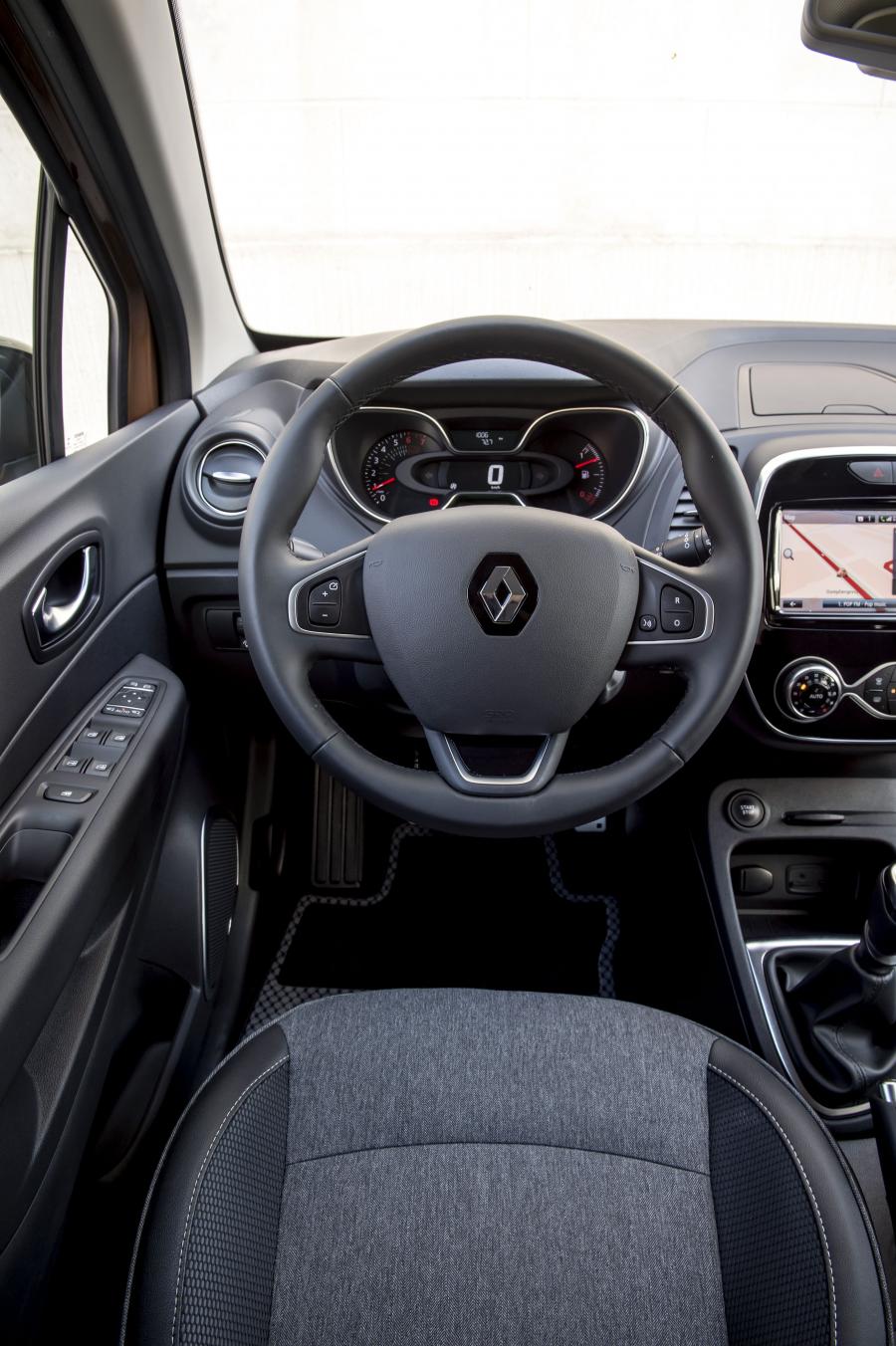 Панель приборов Renault Captur 2017 года  (WW) (фото 124 из 149)